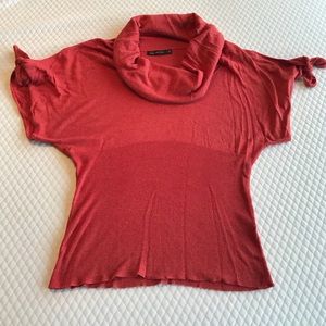 Open shoulder top with folded collar